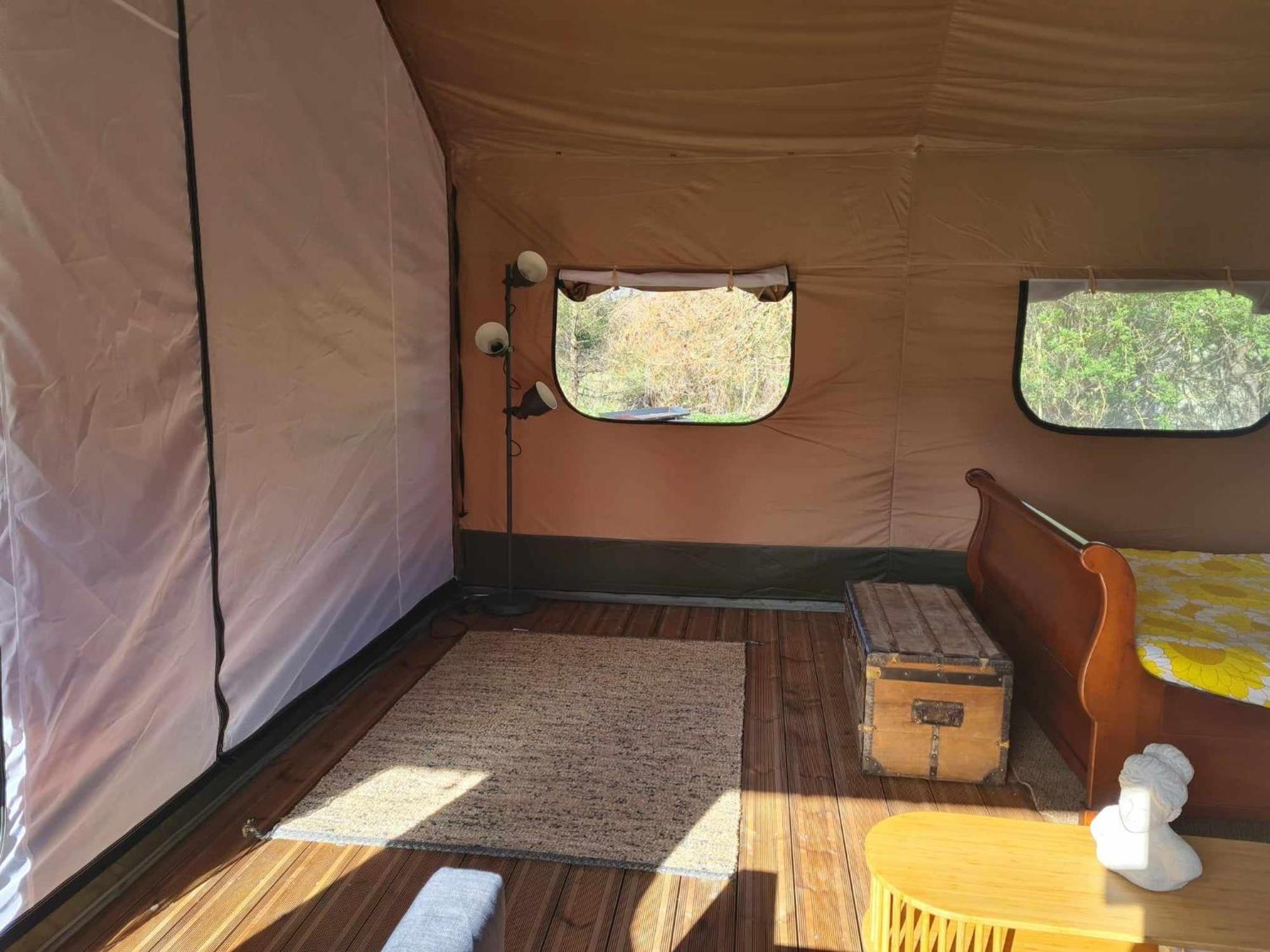 Camping De La Touche Ligueil Extérieur photo