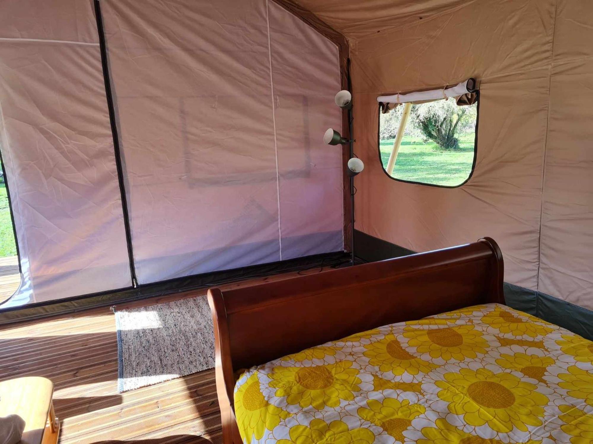 Camping De La Touche Ligueil Extérieur photo