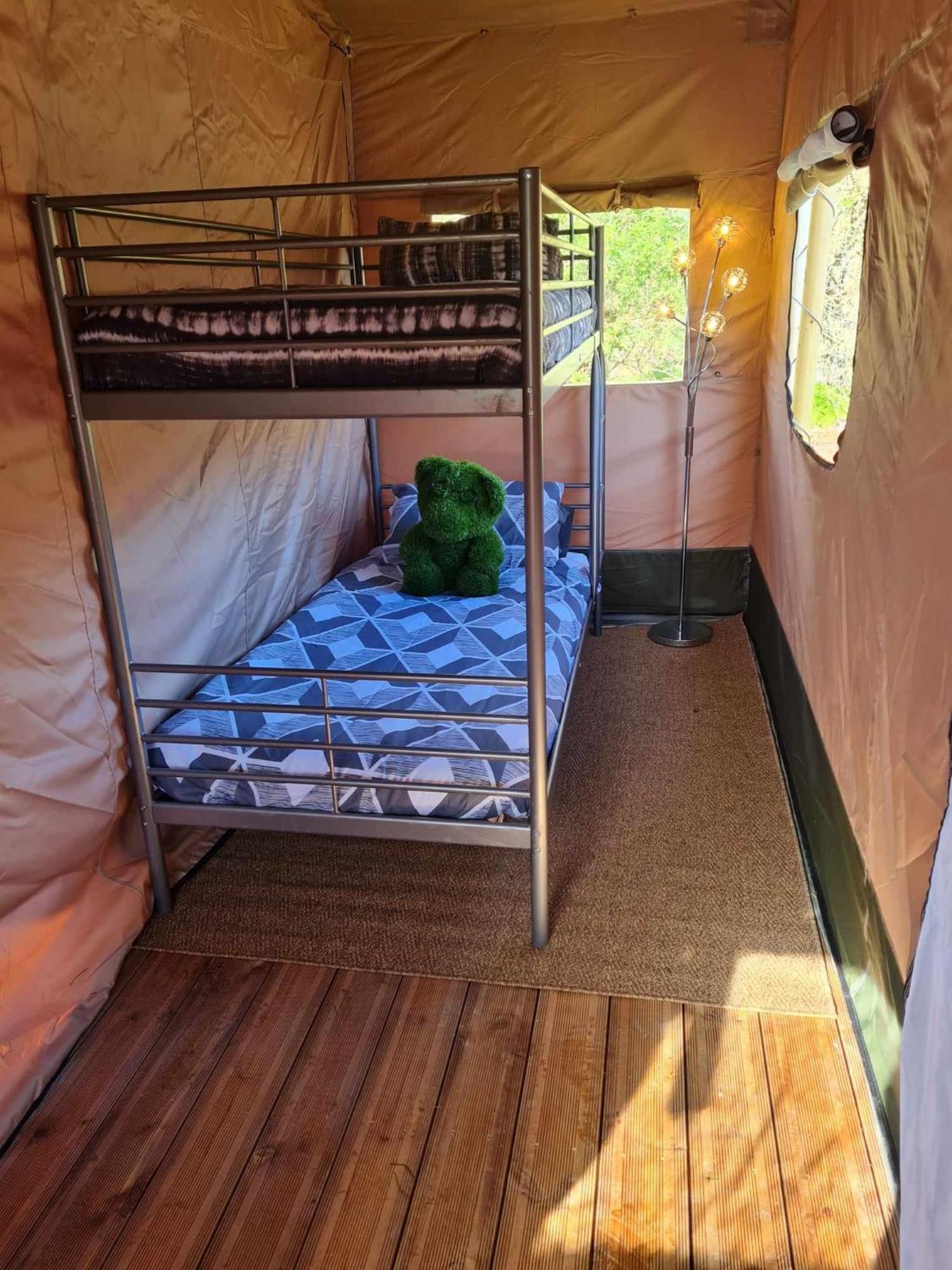 Camping De La Touche Ligueil Extérieur photo