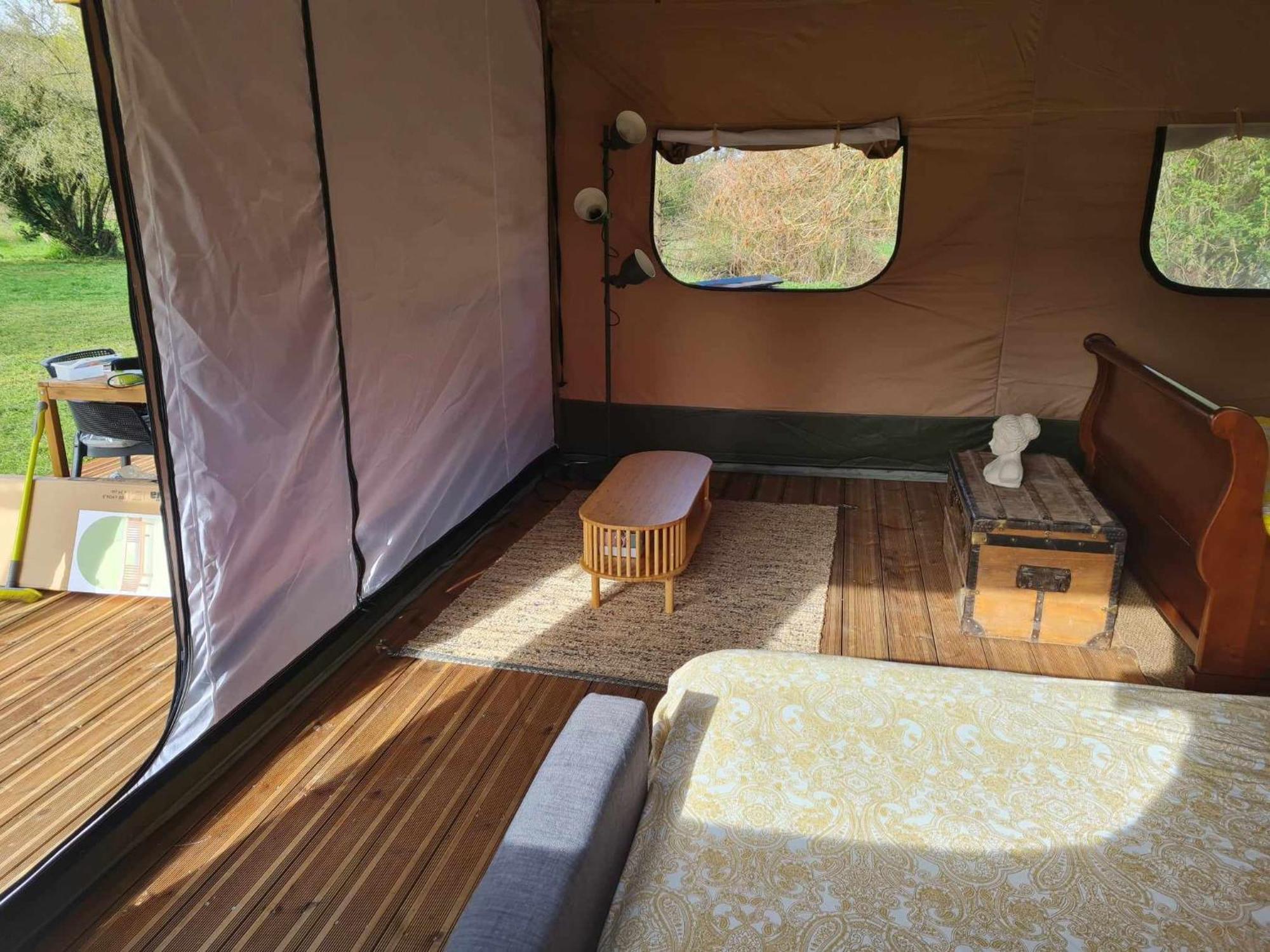 Camping De La Touche Ligueil Extérieur photo